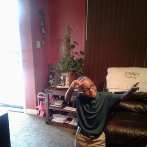 Meet your Posher, Kayona